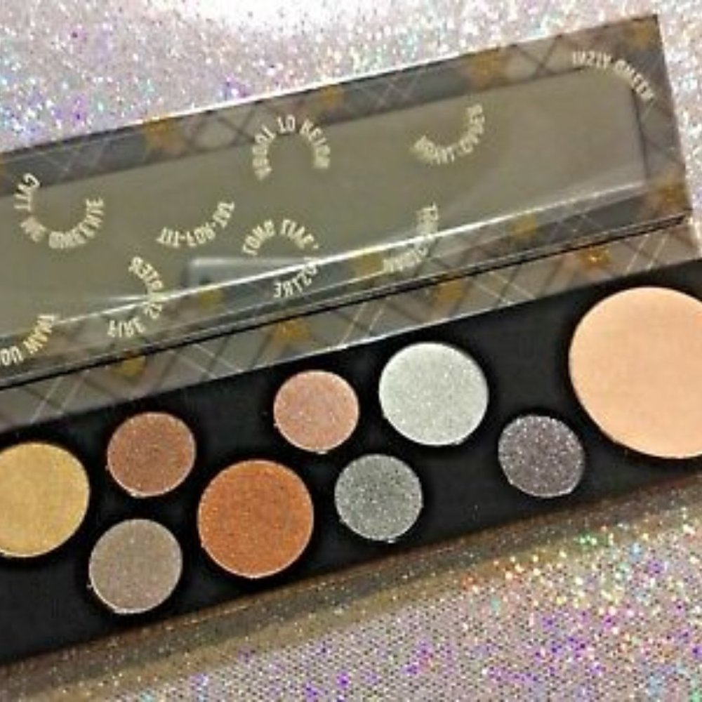 NEW MAC Cosmetics QWEEN SUPREME PALETTE